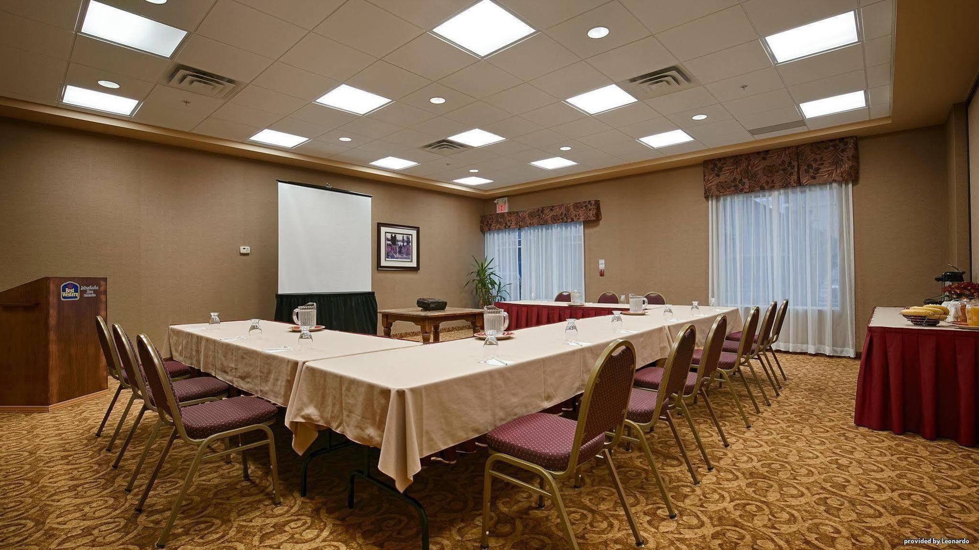 Best Western Plus Muskoka Inn Huntsville Exterior photo